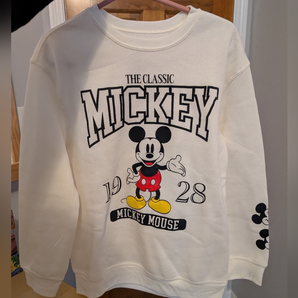 BNWT Mickey Mouse Sweatshirt